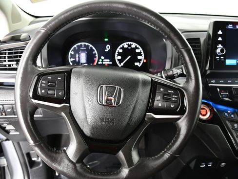 Certified 2025 Honda Odyssey Elite image 13