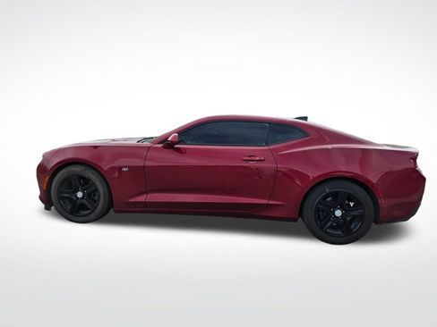 Used 2018 Chevrolet Camaro LS RWD image 8