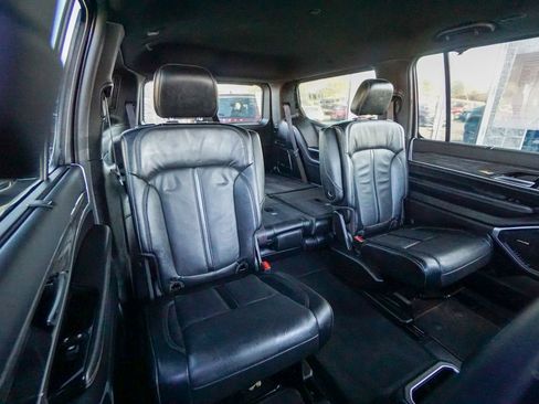 Used 2022 Jeep Wagoneer Series III w/ Convenience Group I image 33