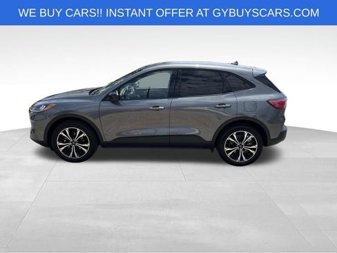 Used 2021 Ford Escape SE w/ SE Sport Appearance Package AWD/4WD image 3