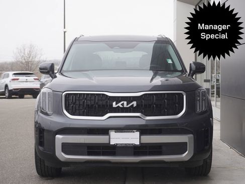 Used 2024 Kia Telluride EX image 5