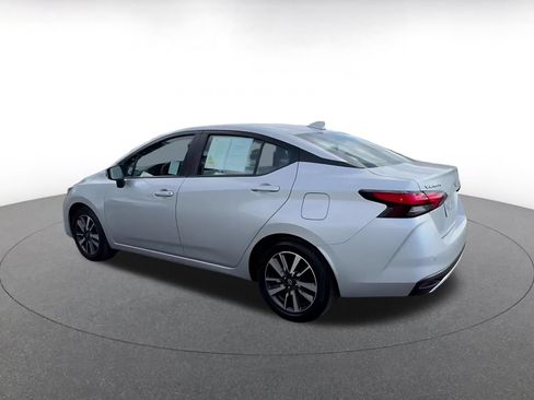 Used 2025 Nissan Versa SV FWD image 10