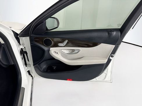 Used 2018 Mercedes-Benz C 300 Sedan image 25