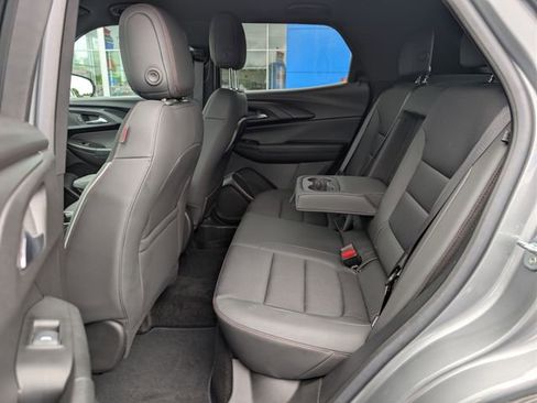 Used 2023 Chevrolet TrailBlazer RS AWD/4WD image 15