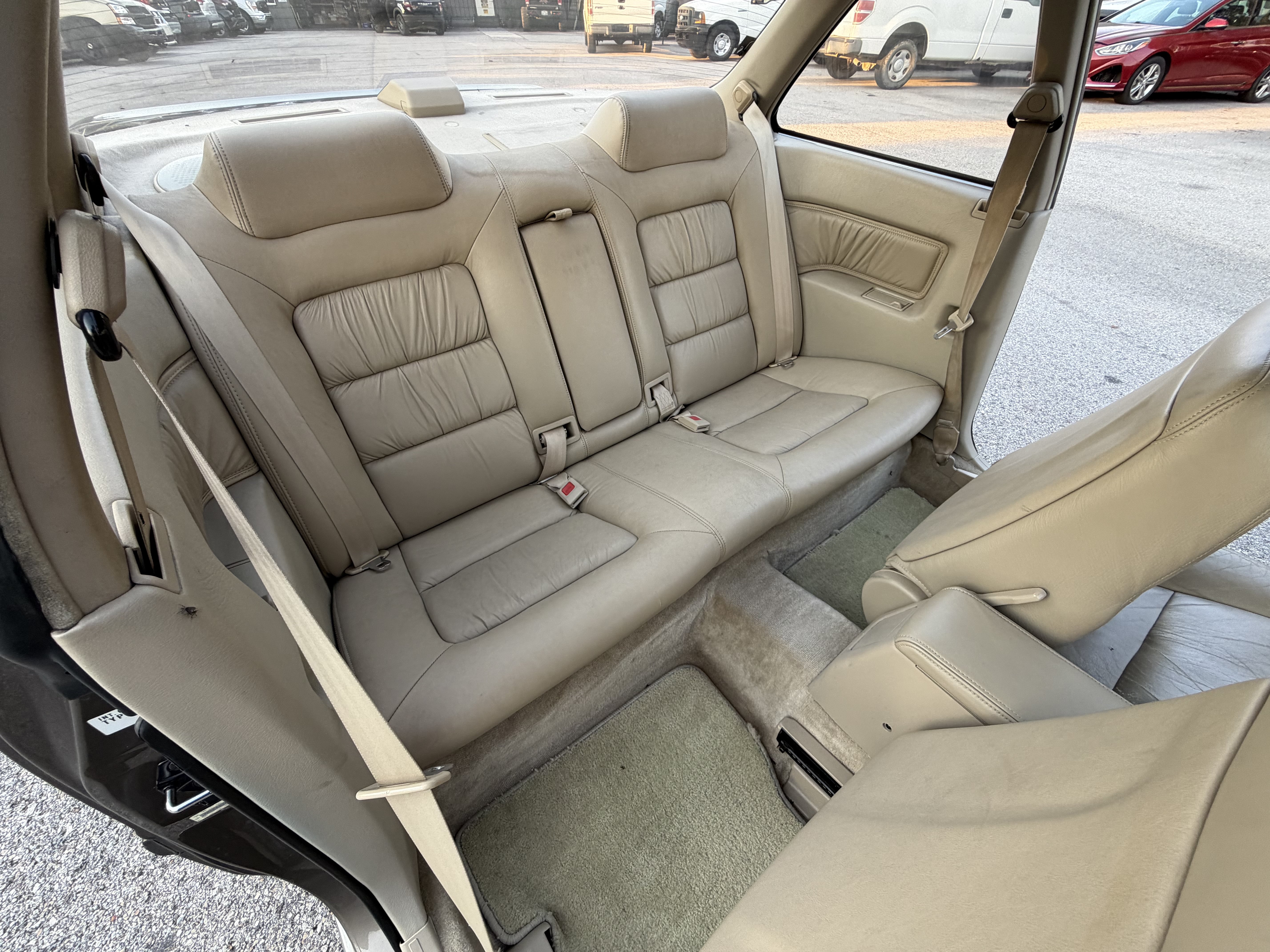Used 1990 Acura Legend L FWD image 25