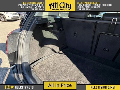 Used 2015 Volkswagen Golf S image 24