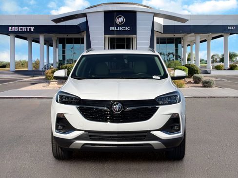 Used 2021 Buick Encore GX Essence w/ Advanced Technology Package FWD image 5