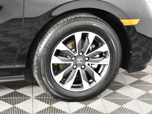 Certified 2024 Honda Odyssey EX-L image 52