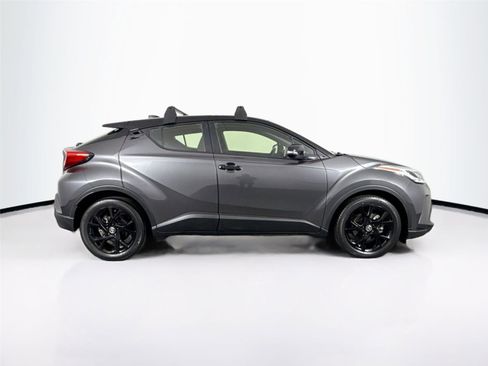 Certified 2022 Toyota C-HR Nightshade image 5