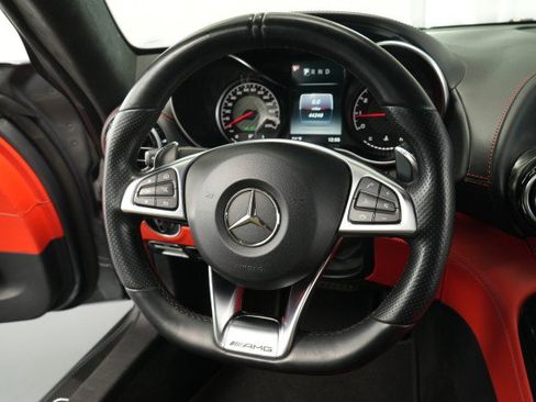 Used 2018 Mercedes-Benz AMG GT Roadster image 42