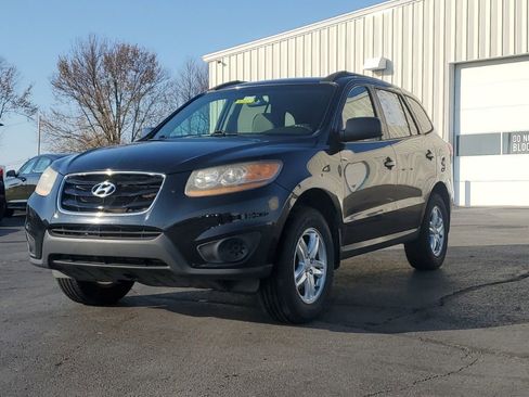 Used 2011 Hyundai Santa Fe GLS image 3