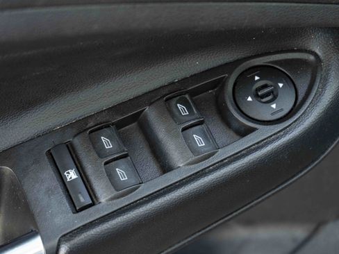 Used 2018 Ford Escape SEL FWD image 36
