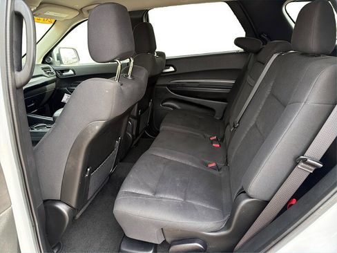 Used 2022 Dodge Durango SXT image 11