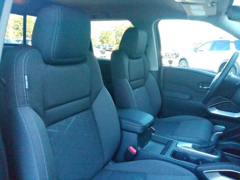 New 2026 Nissan Frontier SV w/ Tow Package image 13
