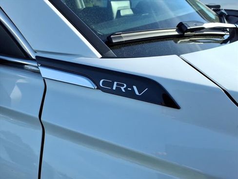 Used 2023 Honda CR-V EX-L image 6