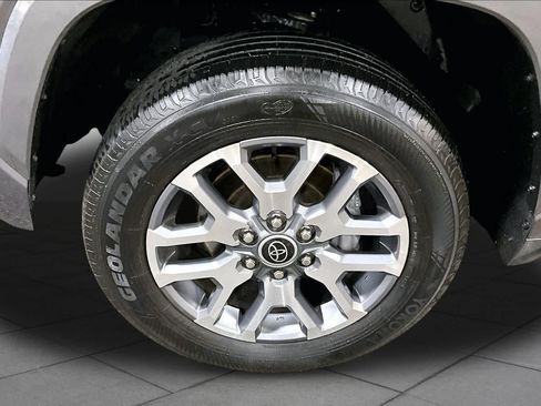Used 2024 Toyota Tundra 1794 Edition AWD/4WD image 11
