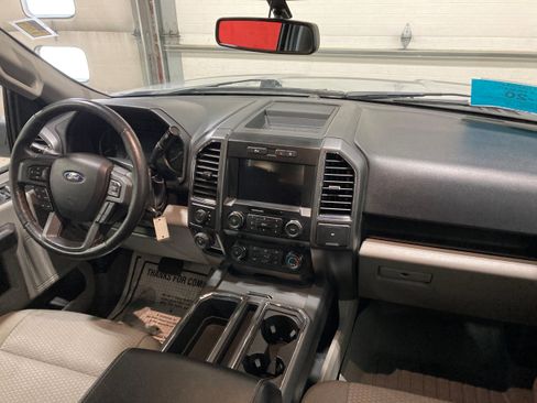 Used 2019 Ford F150 XLT w/ Equipment Group 302A Luxury image 11