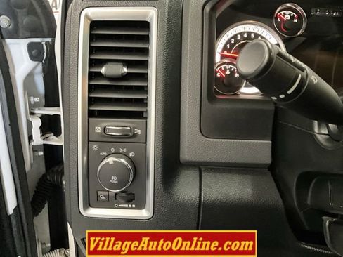 Used 2017 RAM 1500 Big Horn AWD/4WD image 22