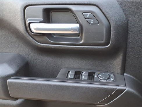 Used 2020 Chevrolet Silverado 1500 Custom Trail Boss image 20