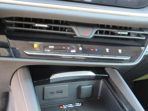 New 2026 Buick Envision Sport Touring image 24