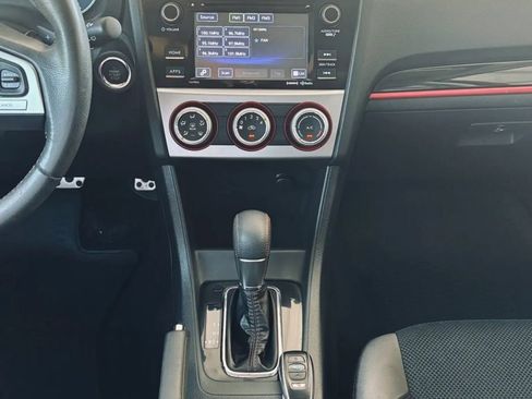 Used 2017 Subaru Crosstrek 2.0i Premium w/ Special Edition AWD/4WD image 19