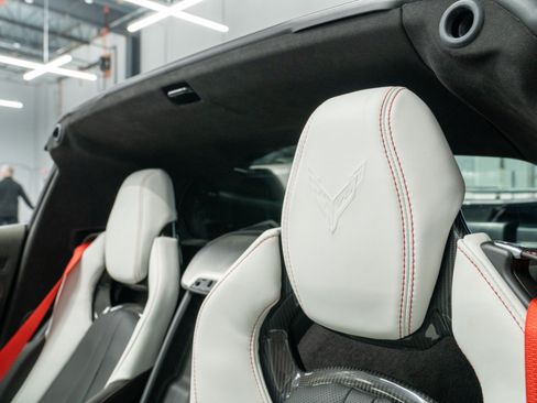 Used 2023 Chevrolet Corvette Stingray Premium Cpe w/ Z51 Performance Package RWD image 28