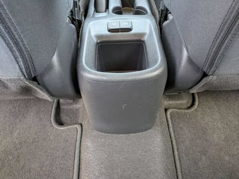 Used 2022 Nissan Kicks S FWD image 18