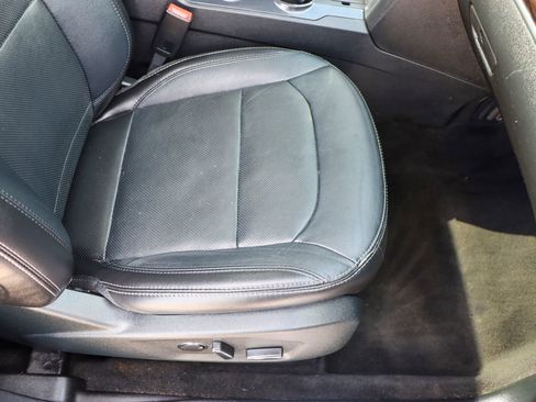 Used 2018 Ford Explorer Limited w/ Ford Safe & Smart Package image 26