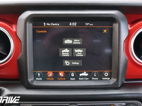 Used 2022 Jeep Gladiator Rubicon w/ Trailer Tow Package image 27