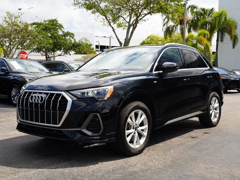 Used 2021 Audi Q3 2.0T Premium w/ Convenience Package image 3