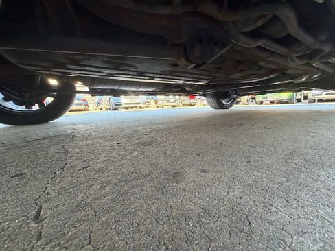 Used 2013 Lexus LX 570 4WD image 35