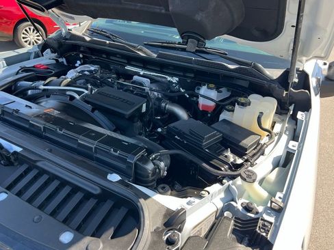 Used 2024 GMC Sierra 2500 AT4 w/ Technology Package image 56