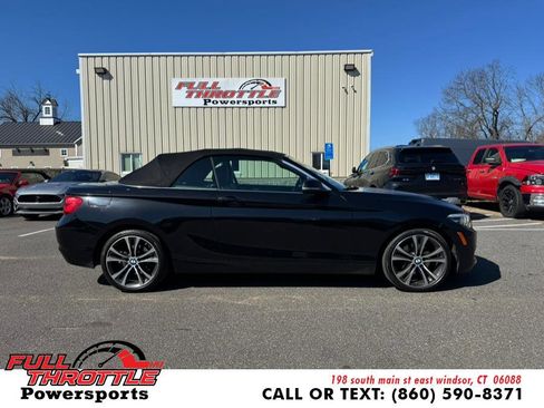 Used 2018 BMW 230i xDrive Convertible image 10