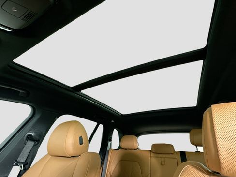 Used 2023 BMW X5 xDrive40i w/ M Sport Package image 23