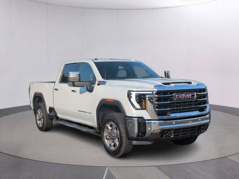 Used 2026 GMC Sierra 2500 SLT w/ SLT Premium Package AWD/4WD image 9