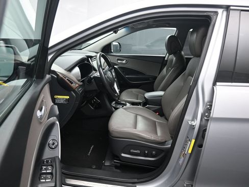 Used 2018 Hyundai Santa Fe AWD w/ SE Ultimate Tech Package 03 image 12