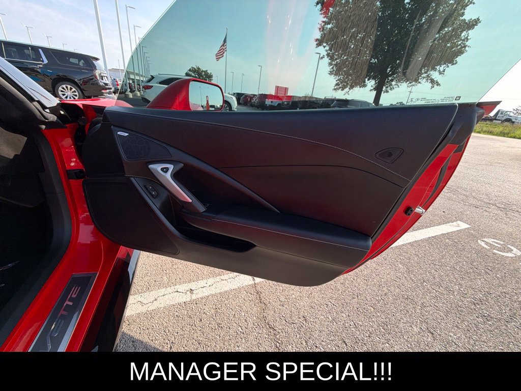 Used 2018 Chevrolet Corvette Grand Sport RWD image 19