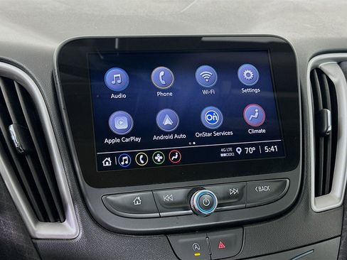 Used 2024 Chevrolet Malibu LT image 19