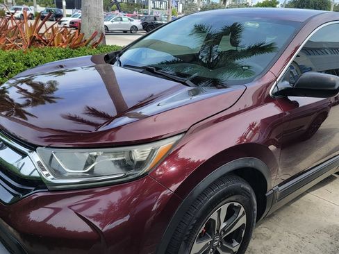 Used 2018 Honda CR-V LX image 1