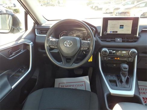 Used 2024 Toyota RAV4 LE image 12