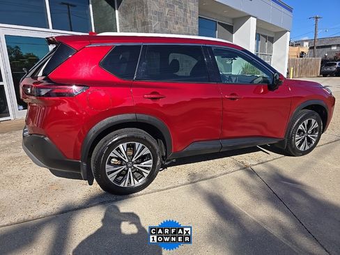 Used 2021 Nissan Rogue SV w/ Premium Package image 26