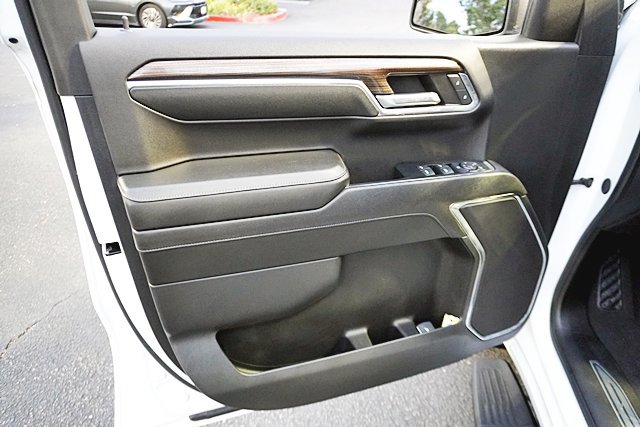 Used 2024 Chevrolet Silverado 1500 RST AWD/4WD image 32