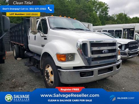 Used 2015 Ford F650 2WD Crew Cab Super Duty image 5