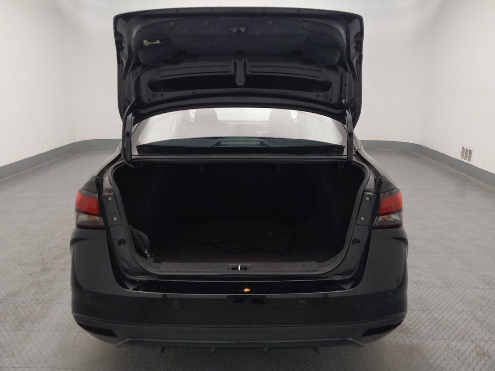 Used 2025 Nissan Versa SV w/ Trunk Package FWD image 29