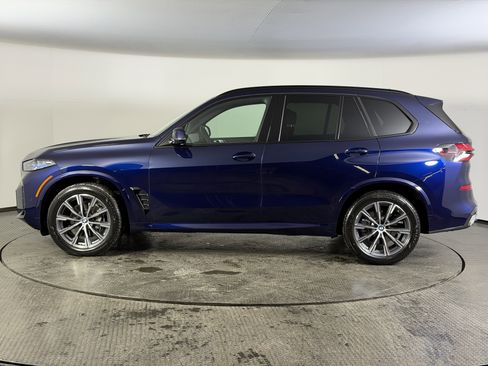 Certified 2025 BMW X5 xDrive40i image 8
