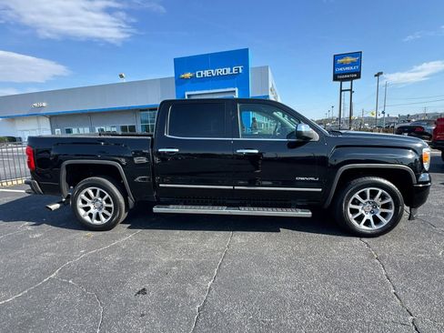 Used 2015 GMC Sierra 1500 Denali w/ Driver Alert Package image 5