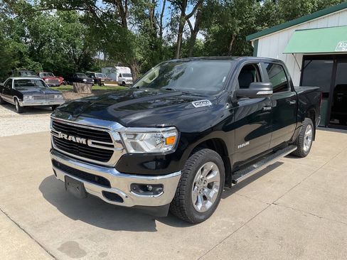 Used 2019 RAM 1500 Big Horn AWD/4WD image 5