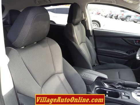 Used 2019 Subaru Crosstrek 2.0i image 30