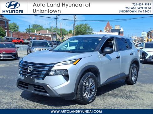 Used 2024 Nissan Rogue S AWD/4WD image 1