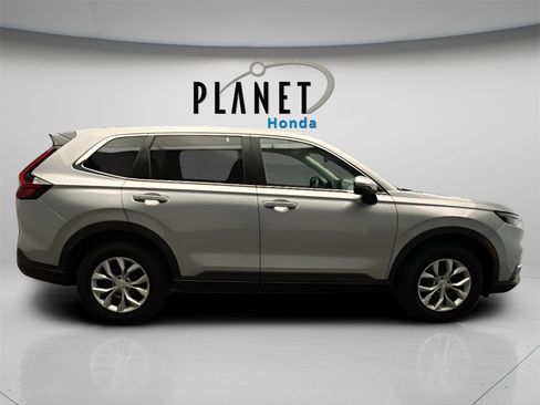 Certified 2025 Honda CR-V LX image 7